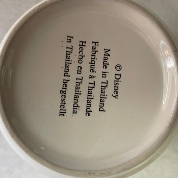 DISNEY Winnie the Pooh Mug - Picture 5 of 5